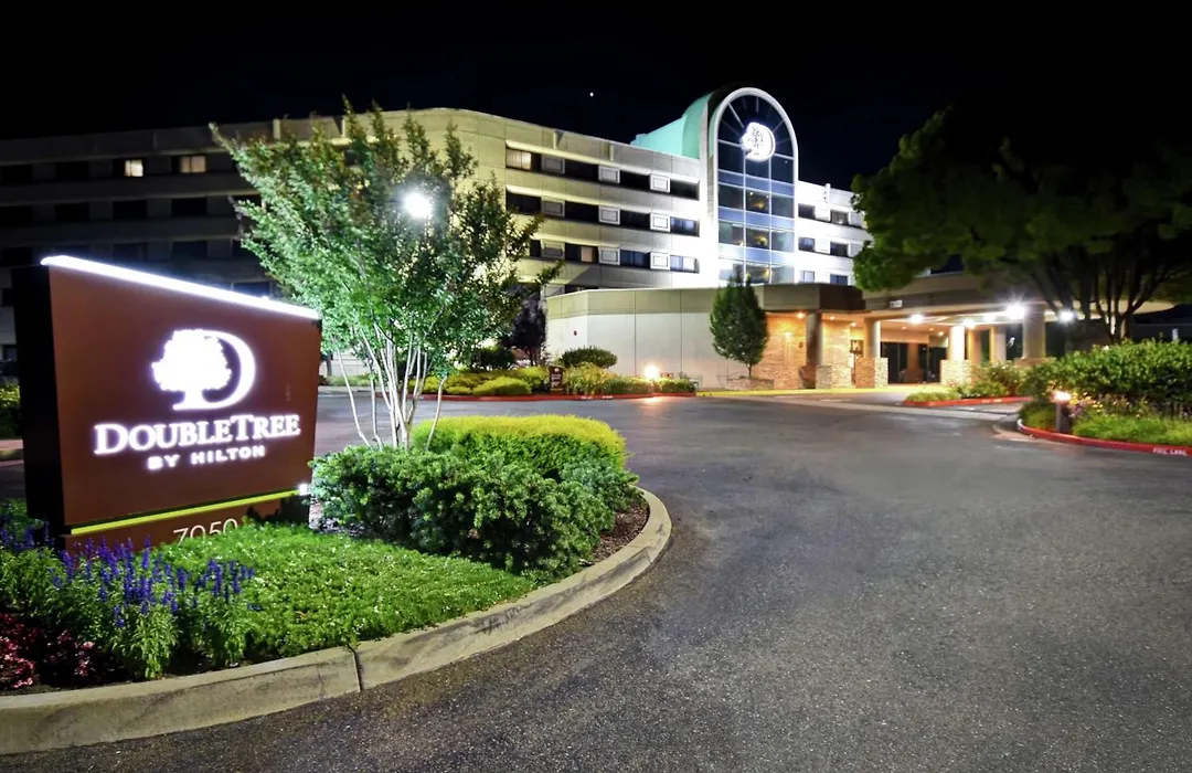 Doubletree By Hilton Pleasanton At The Club-1