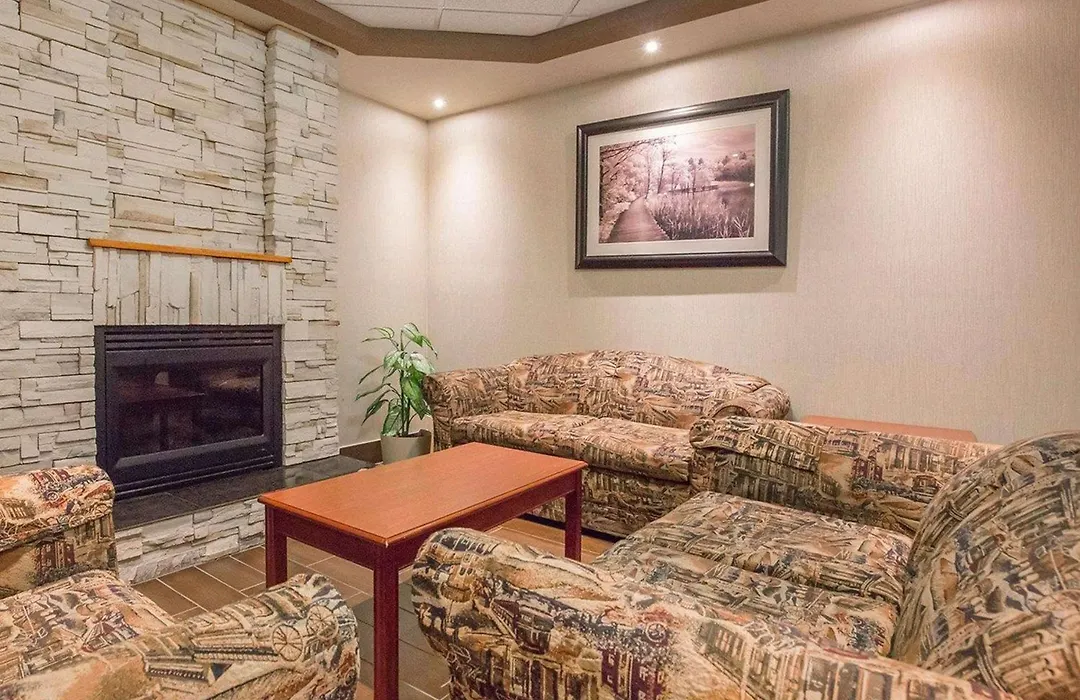 Comfort Inn & Suites University-1