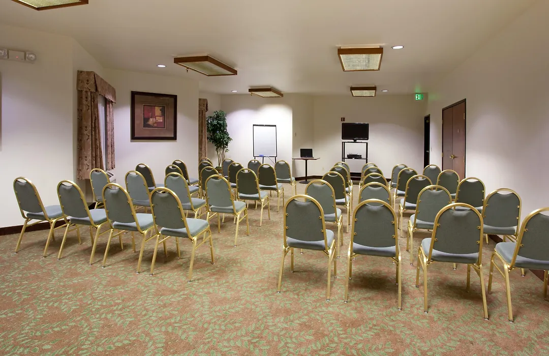 Hilton Garden Inn Colorado Springs Airport-1
