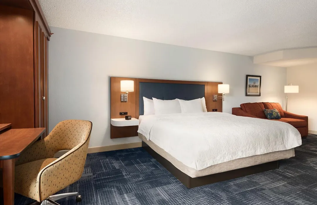 Hampton Inn Wausau-1