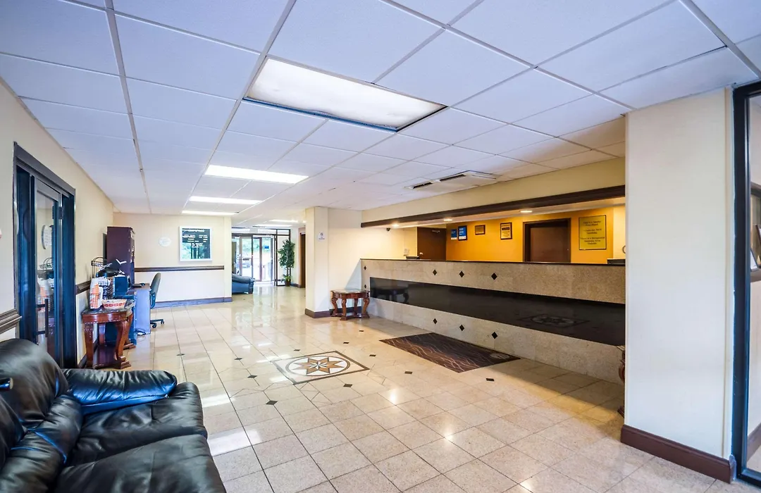 Comfort Inn-1
