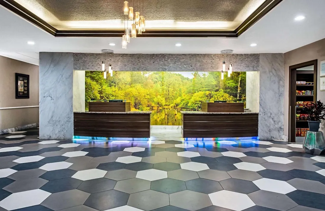 La Quinta Inn & Suite Kingwood Houston Iah Airport 53200-1