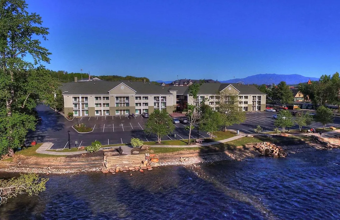 Econo Lodge Pigeon Forge Riverside-1