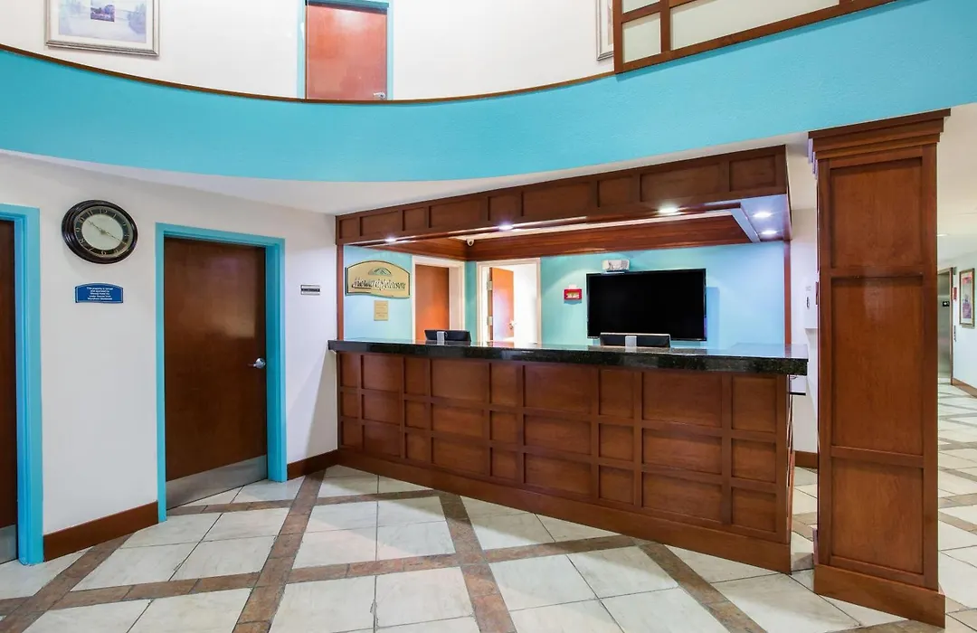 Howard Johnson By Wyndham Evansville East-1