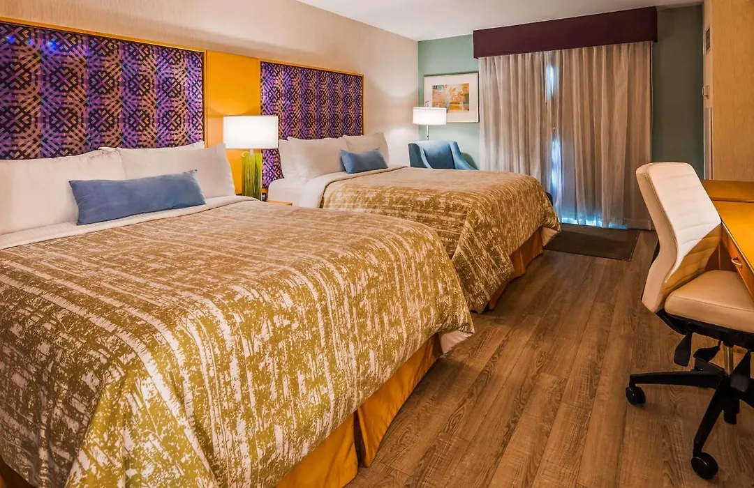 Best Western Premier Toronto Airport Carlingview Hotel-1