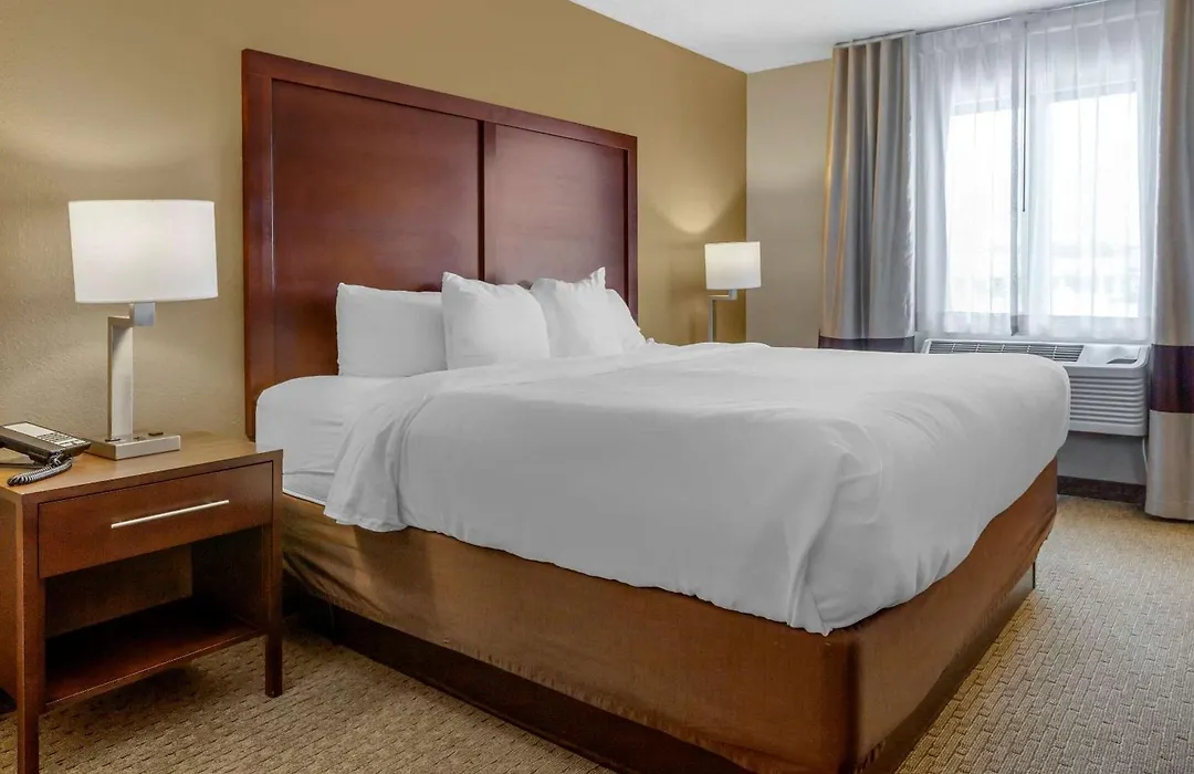 Comfort Inn Sault Ste Marie Mi-1