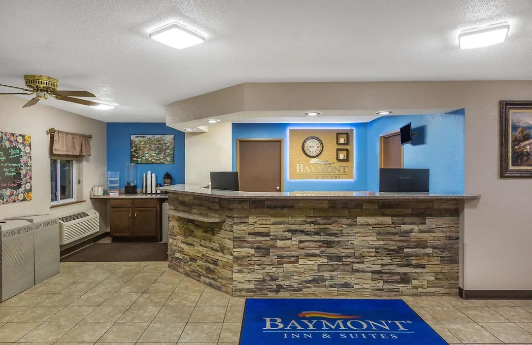Baymont By Wyndham Fort Dodge-1