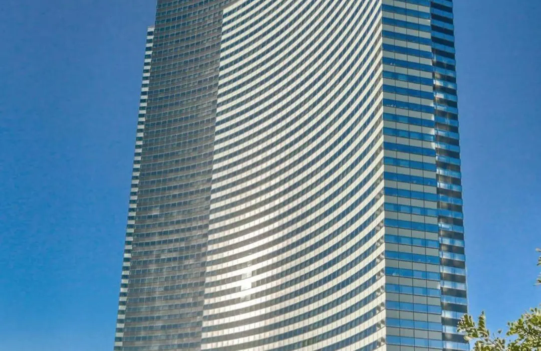 Vdara Studio Suite 011 Pool View Free Valet Parking-1