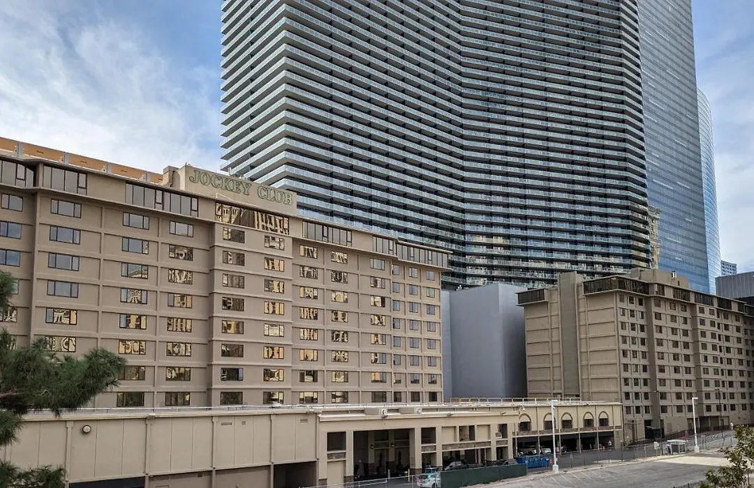 Suites At Jockey Club-1