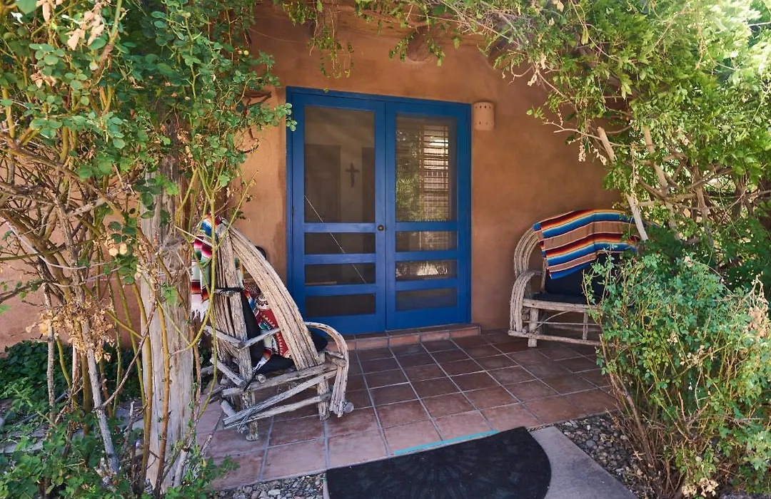 Loba Luna-Come Home To Enchantment-1