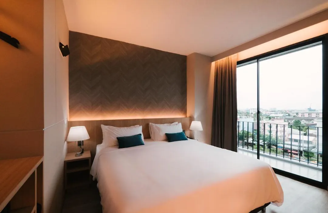 56 Hotel-1