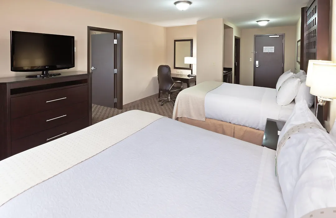 Holiday Inn Hotel & Suites Tulsa South By Ihg-1