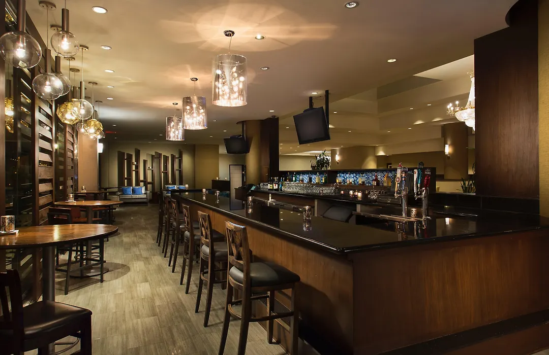 Crowne Plaza Hotel Los Angeles Harbor By Ihg-1