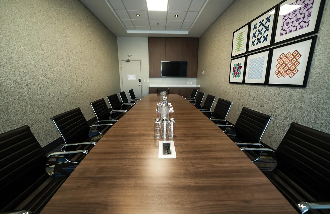 Holiday Inn Express & Suites - West Edmonton-Mall Area By Ihg-1