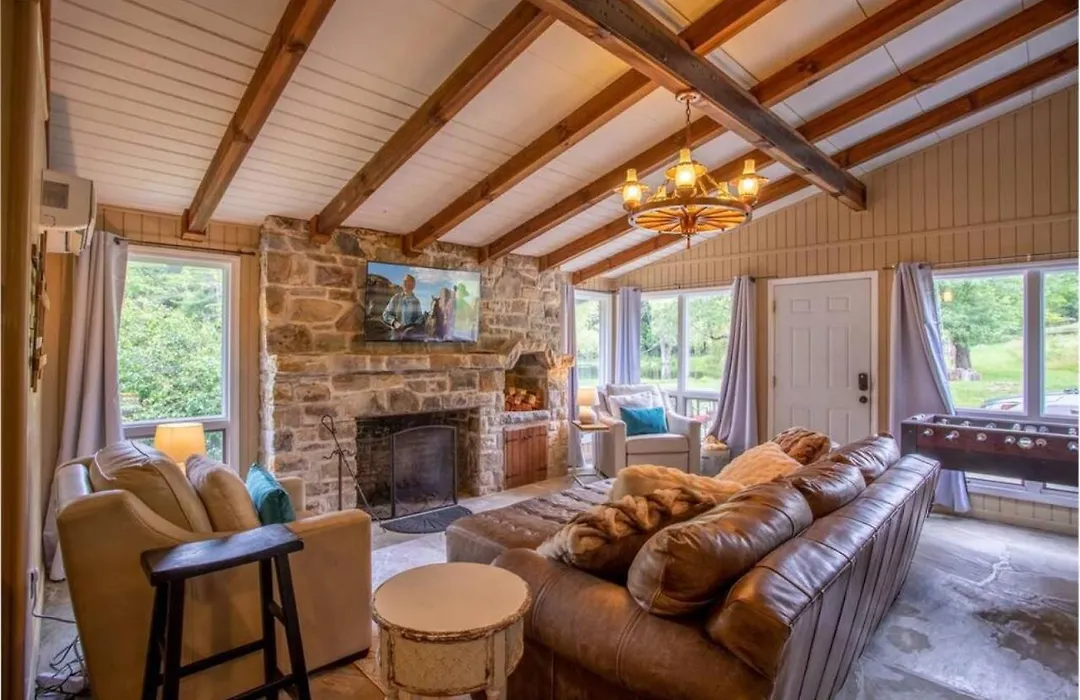 The Farmhouse At Doe Creek-1