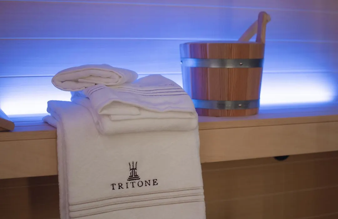 Tritone Luxury Suites Fontana Di Trevi-1