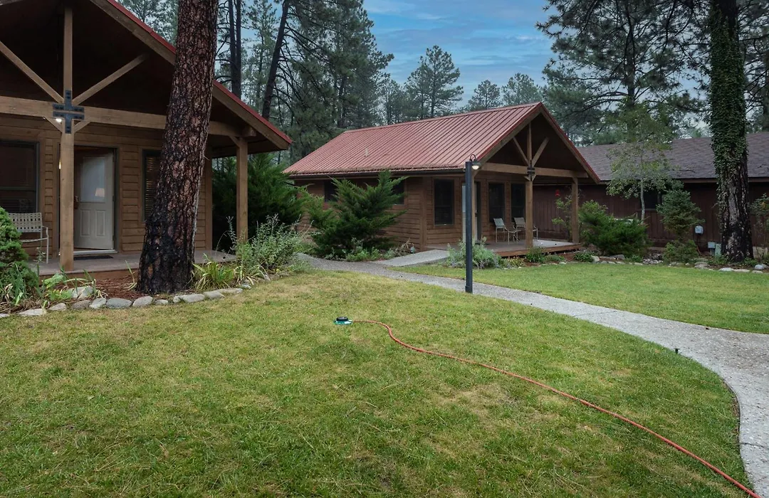 Shadow Mountain Lodge And Cabins-1