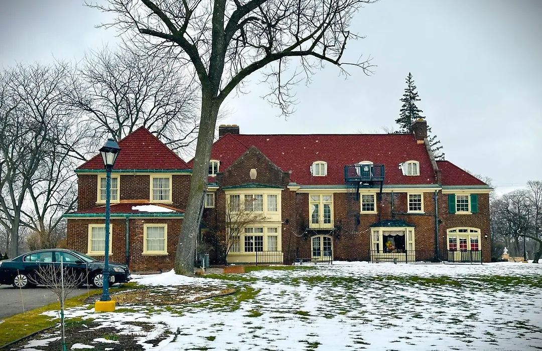Montague Inn Bed & Breakfast-1
