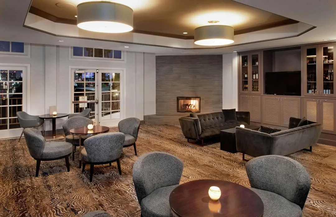 Hilton San Diego Airport/Harbor Island-1