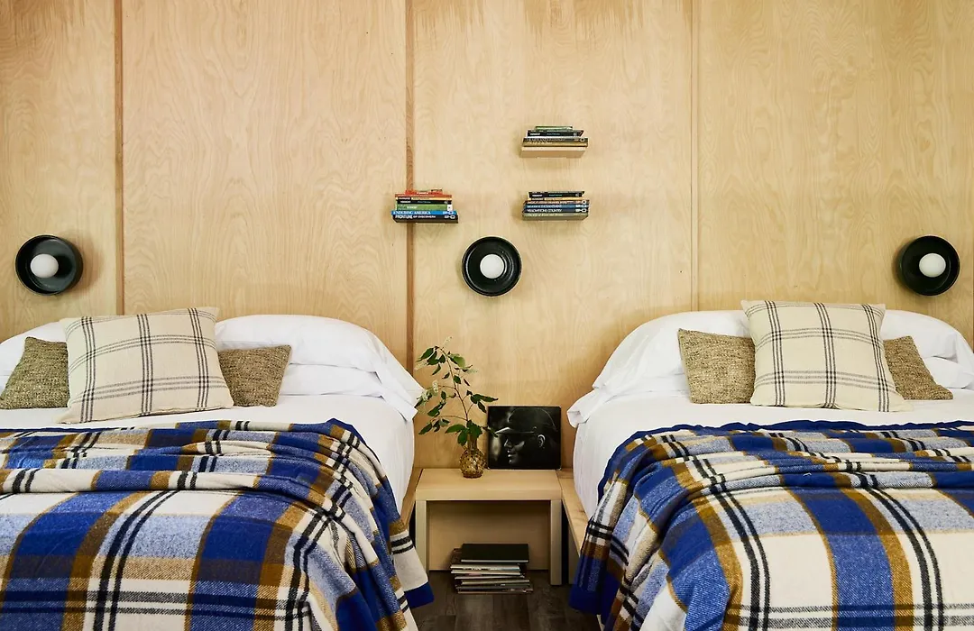 Bluebird Cady Hill Lodge-1