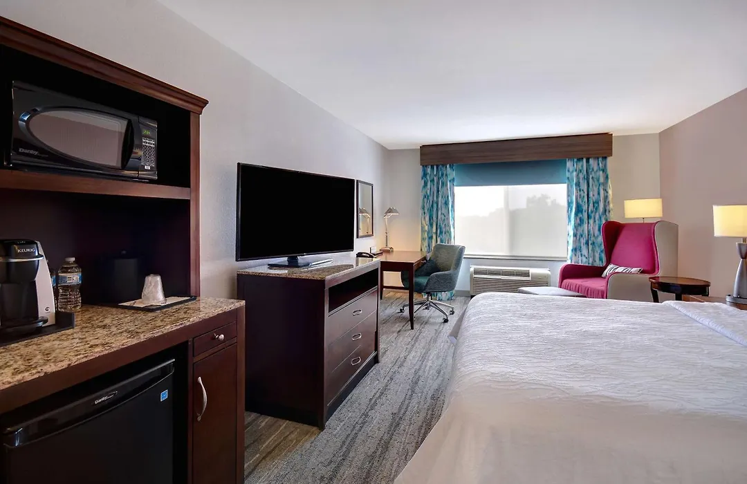 Hilton Garden Inn Fort Myers-1