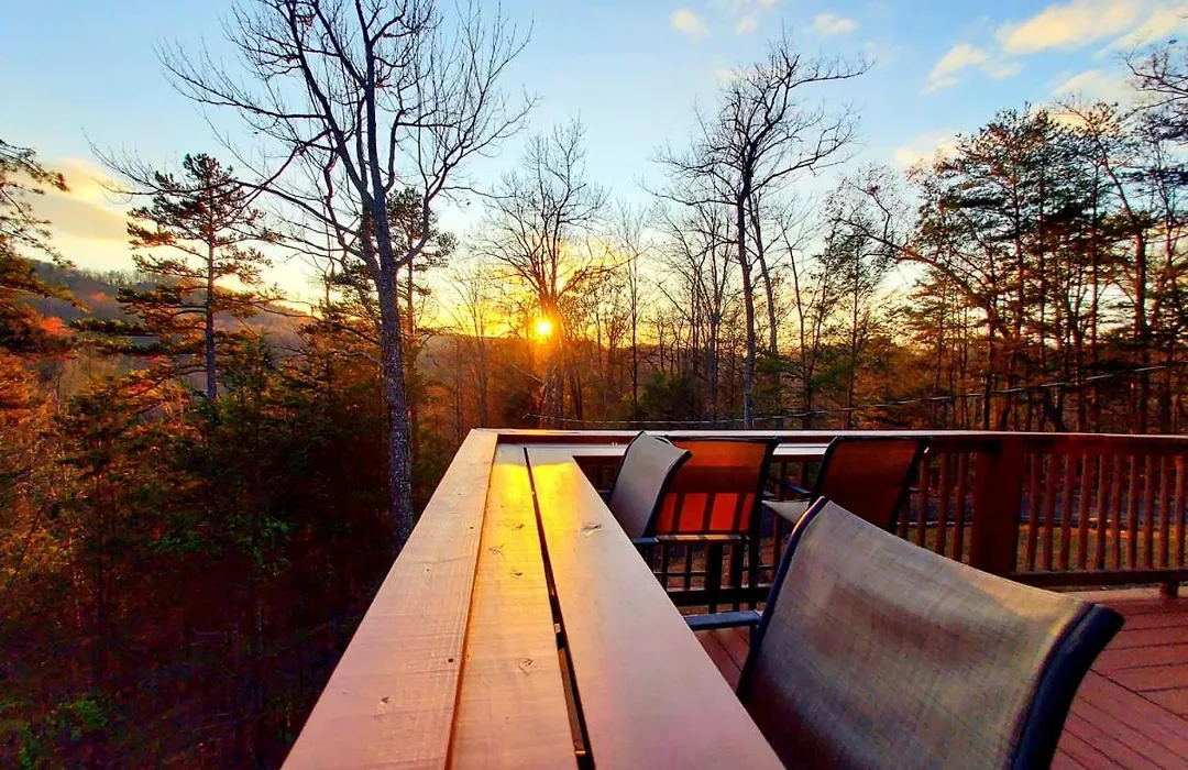 Mountain Mist - Secluded Cabin, Mtn View, Hot Tub!-1