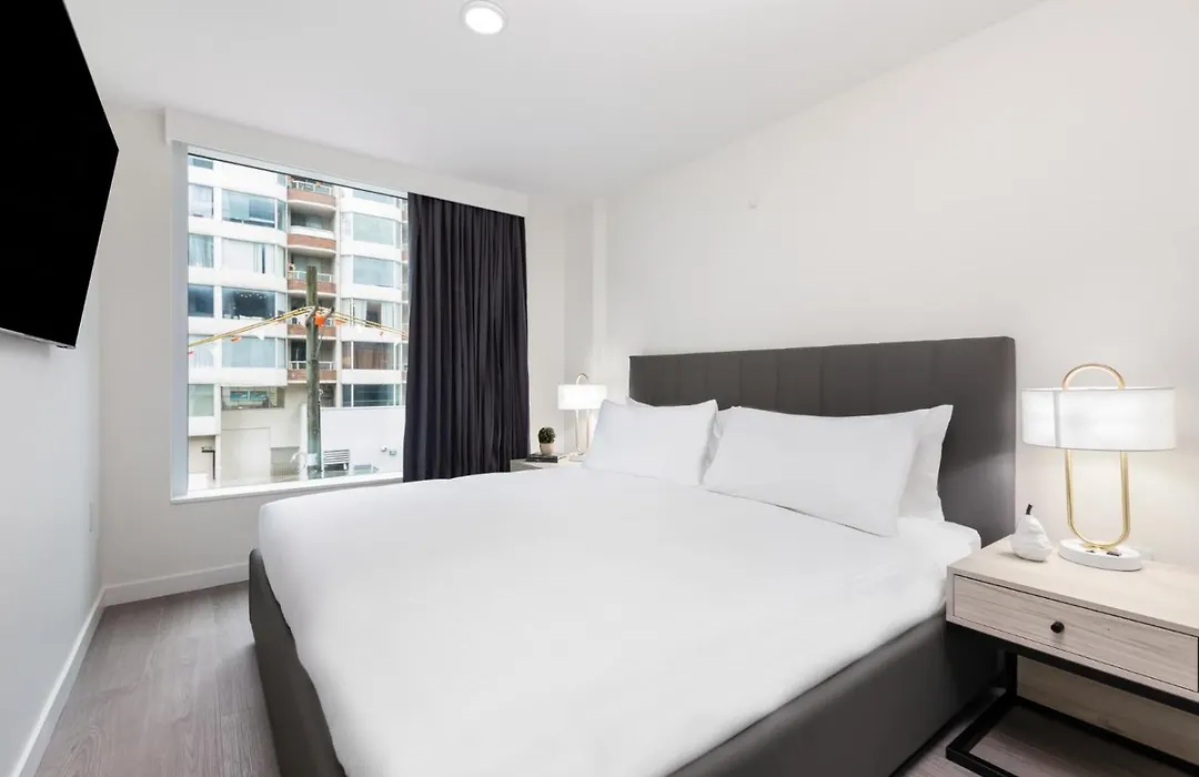 Level Seattle Downtown - South Lake Union-1