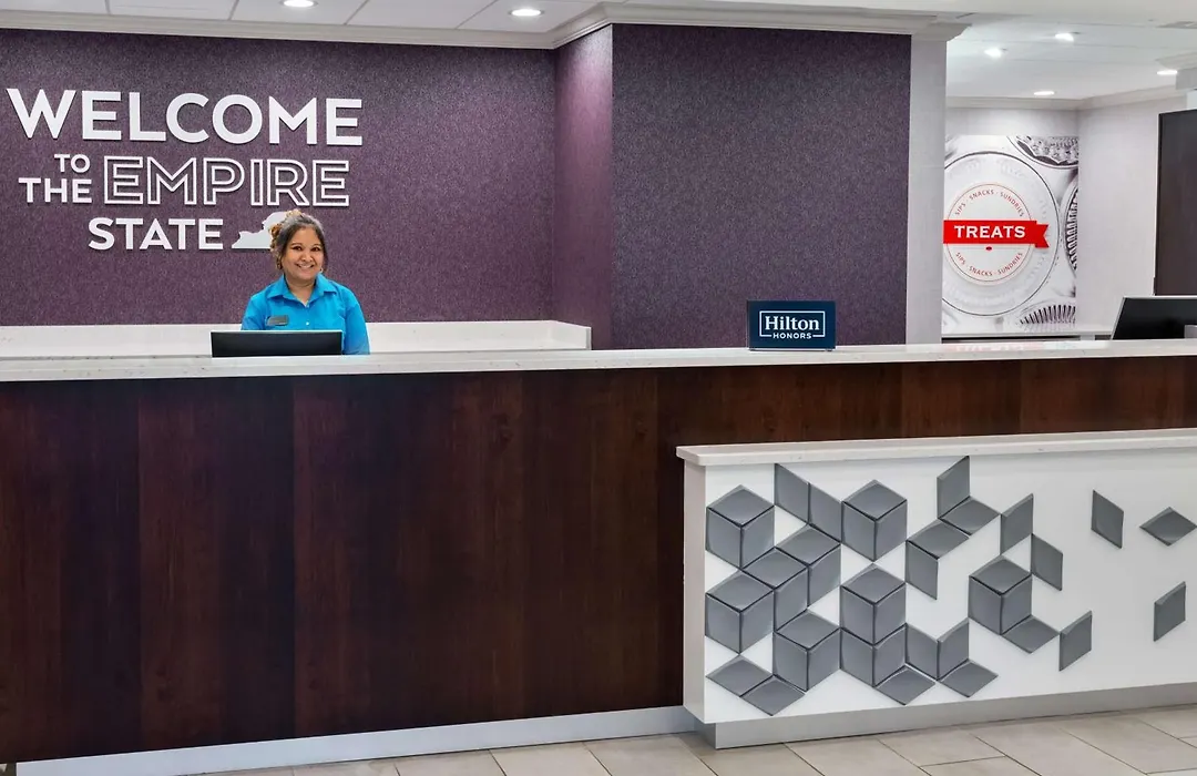 Hampton Inn & Suites Buffalo/Downtown-1