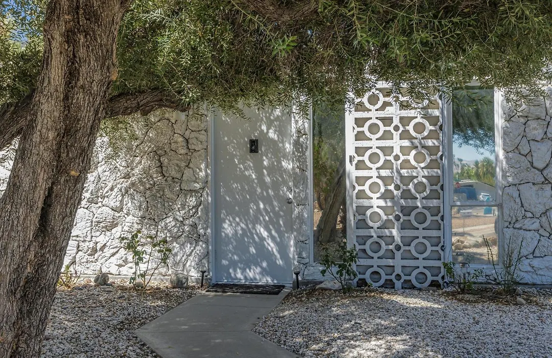 Former Steve Mcqueen'S Home-1