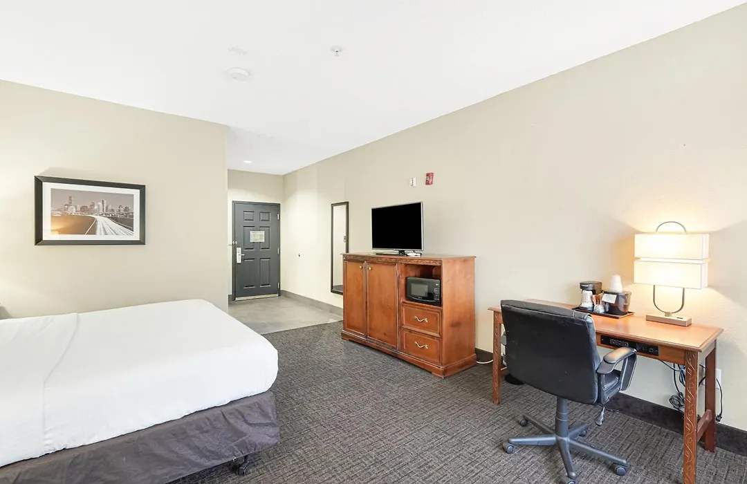 Red Lion Inn & Suites Hou Airport Road-1
