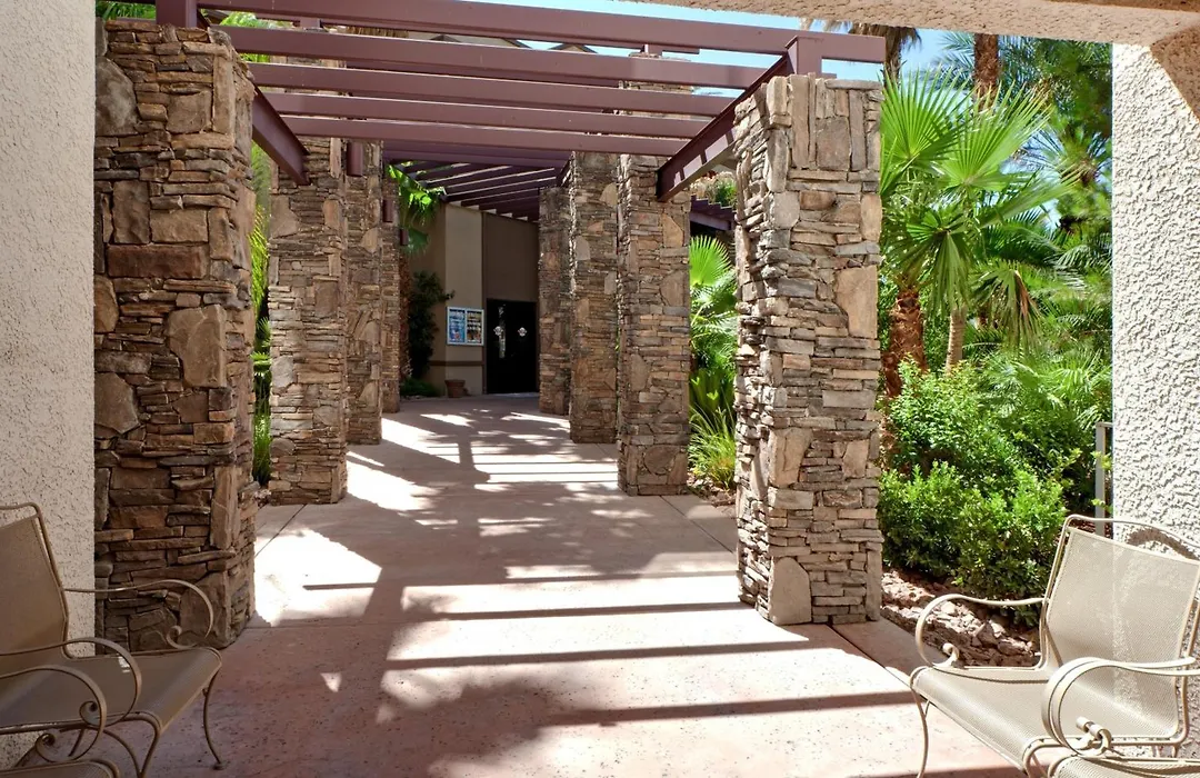 Hawthorn Suites Las Vegas-1