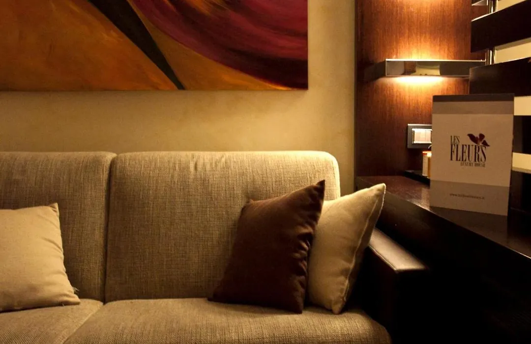 Les Fleurs Luxury House-1