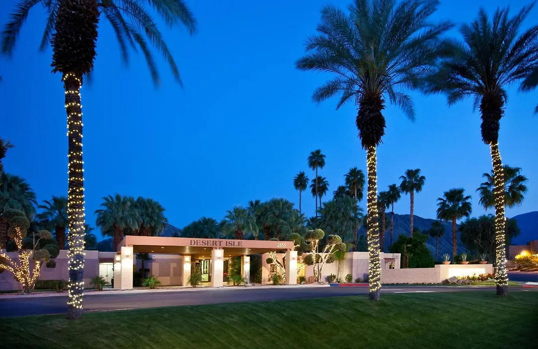 Desert Isle Of Palm Springs-1