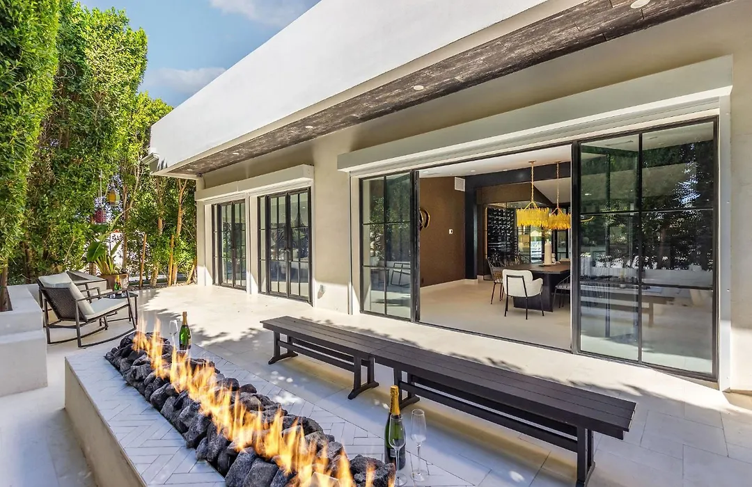 Old Town Scottsdale Luxury Villa - Heated Pool, Spa, Rooftop Deck, Sauna, Speakeasy-1