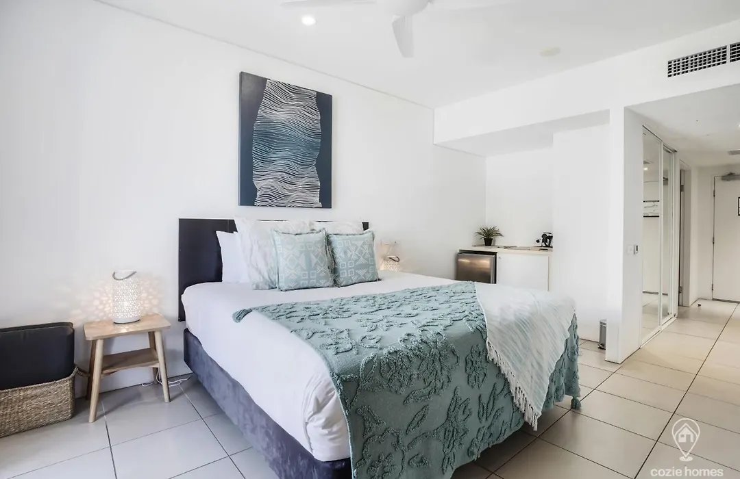 602 Harbour Lights Studio - Pool Gym And Sauna-1