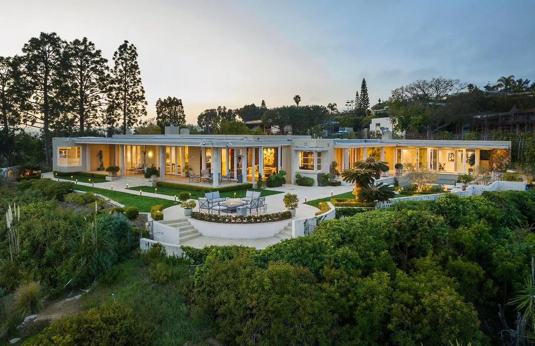 Trousdale Grand-1