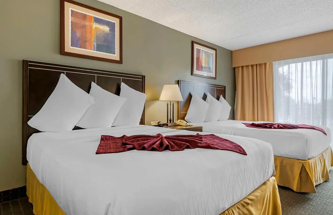 Best Western Plus Palm Desert Resort-1