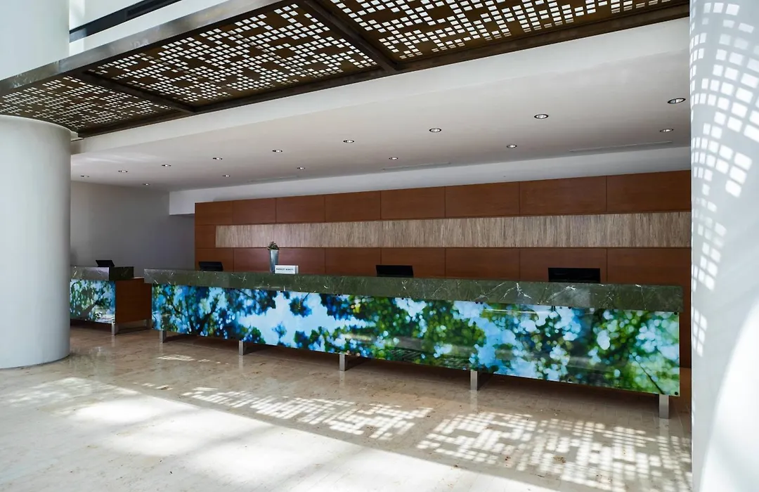 Renaissance Schaumburg Convention Center Hotel-1