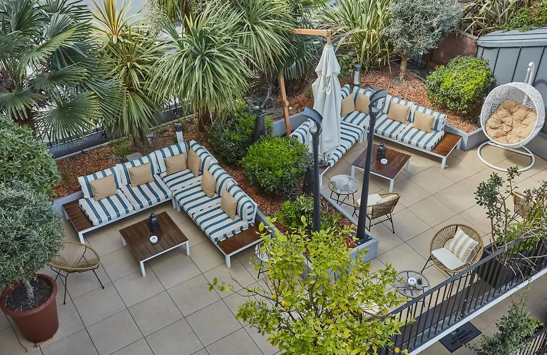 Jardins De Mademoiselle Hotel & Spa-1