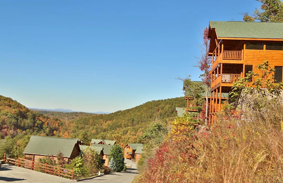 Grand Vista Lodge By Eden Crest-1