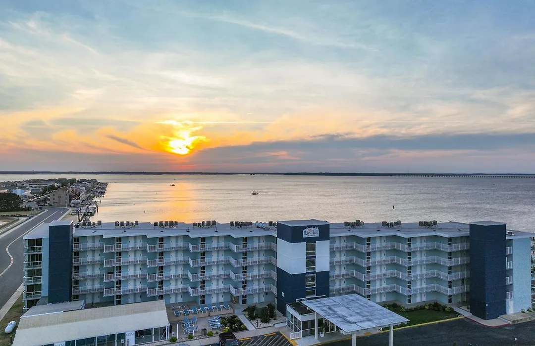 Bay Club Resort By Coolvacay-1