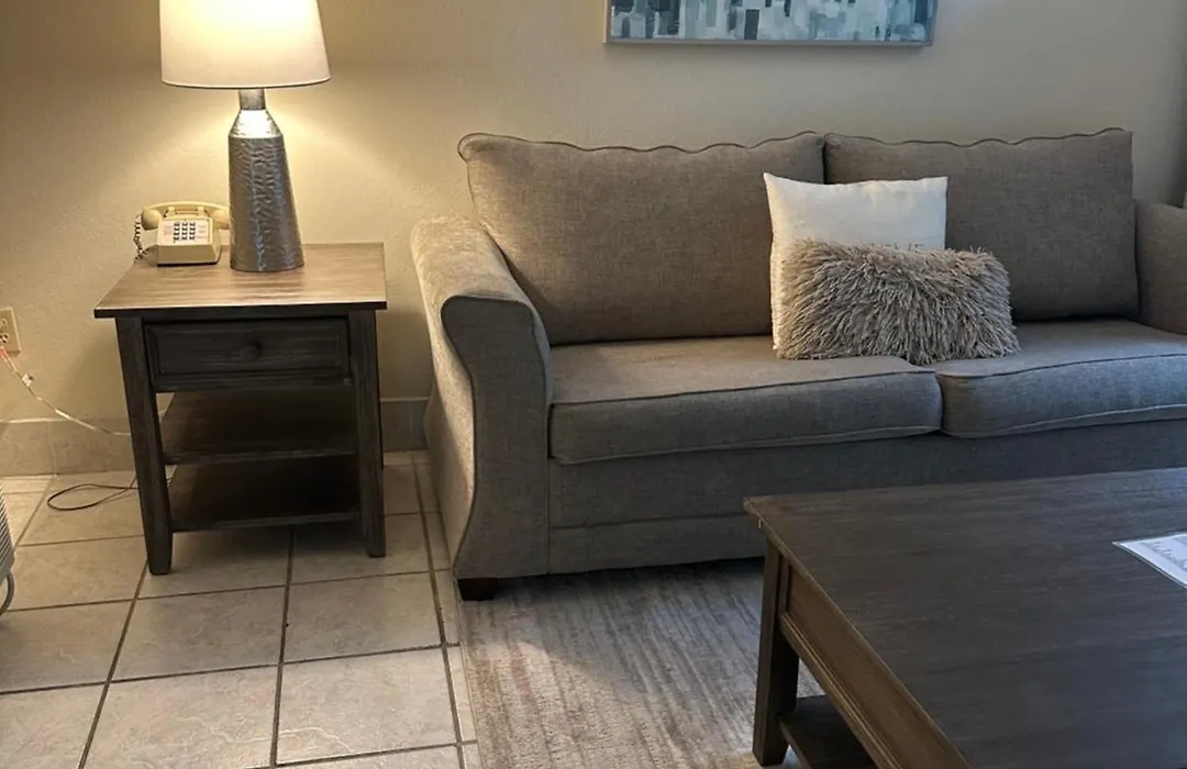 River Place Condos 609 1Bd, 2 Bath-1