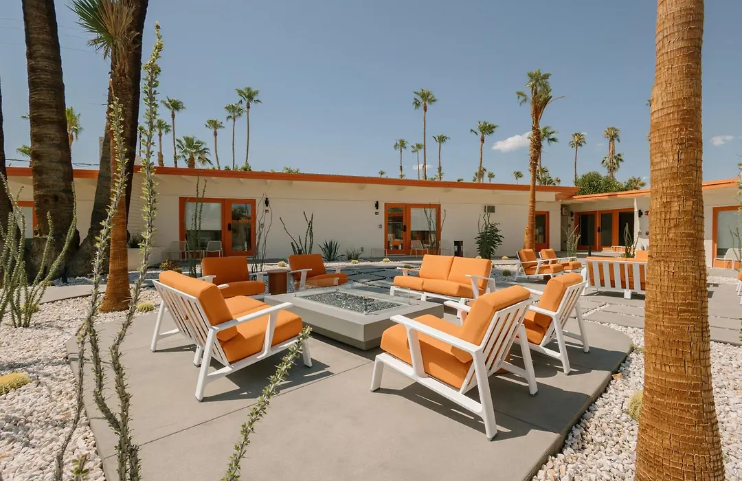 Mojave Resort - Adults Only-1
