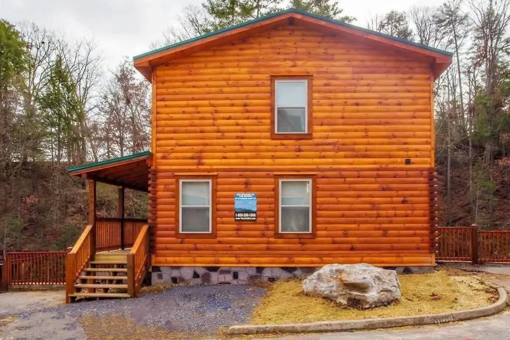 Papa Wolf'S Cabin - Pool Community-1