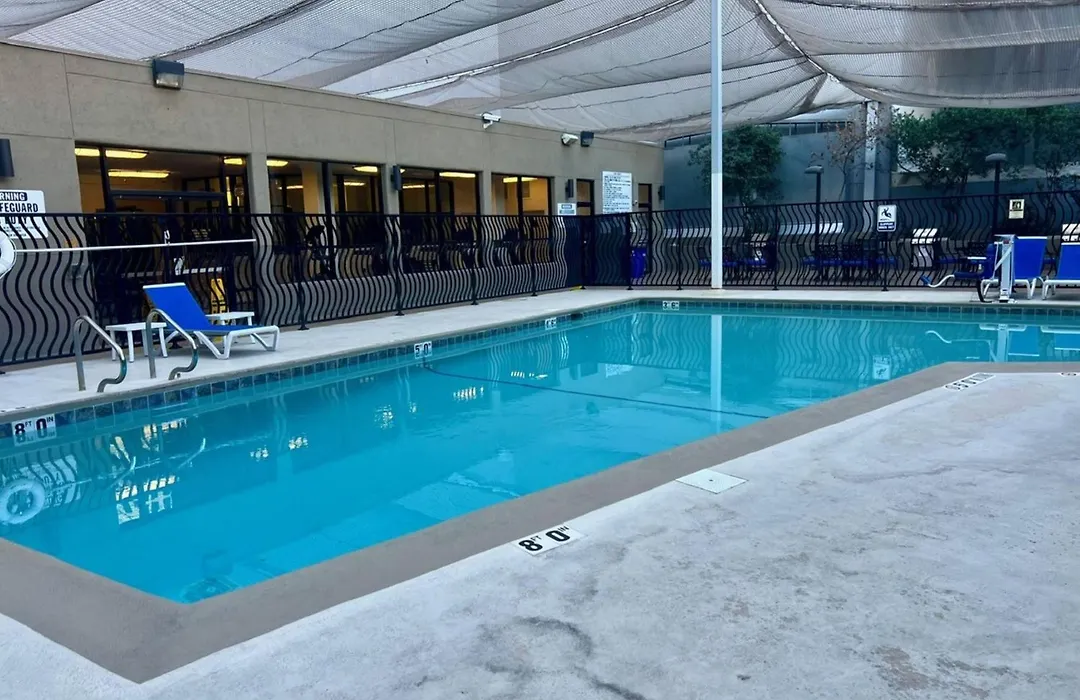Jockey Resort Suites Center Strip-1