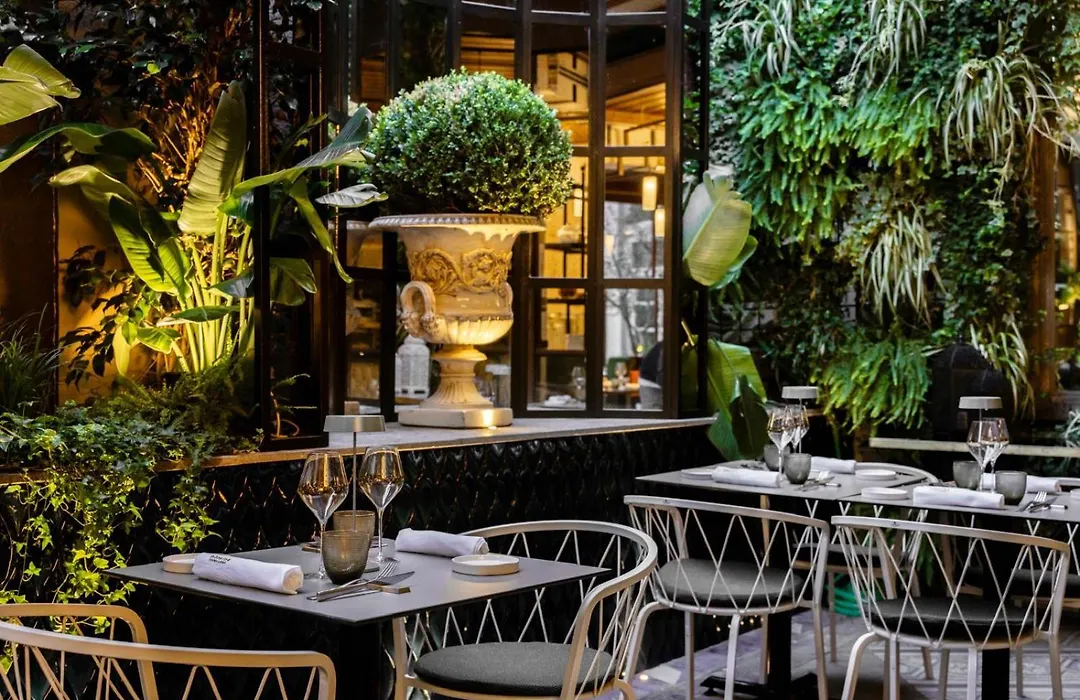 Roma Luxus Hotel-1