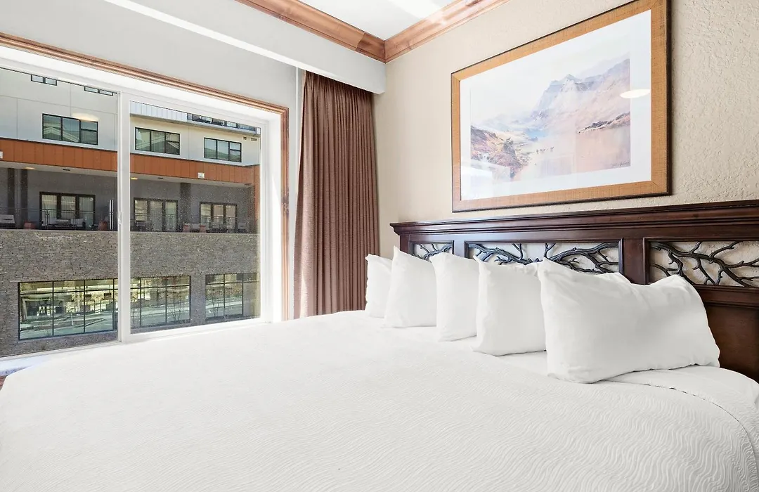Canyons Village Condos By All Seasons Resort Lodging-1