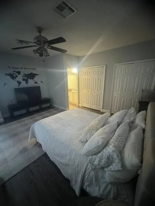 Family Dream Home Near Disney-1