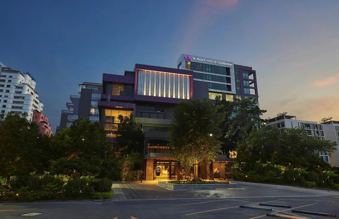 Tk Palace Hotel & Convention Bangkok-1