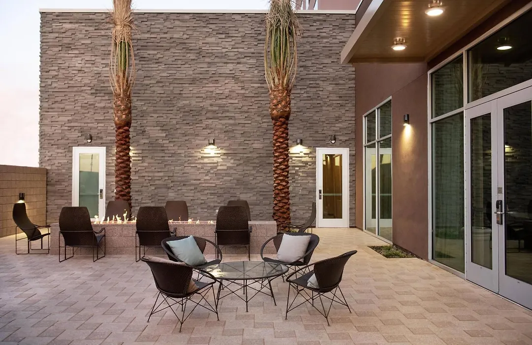 Courtyard By Marriott Mesa At Wrigleyville West-1